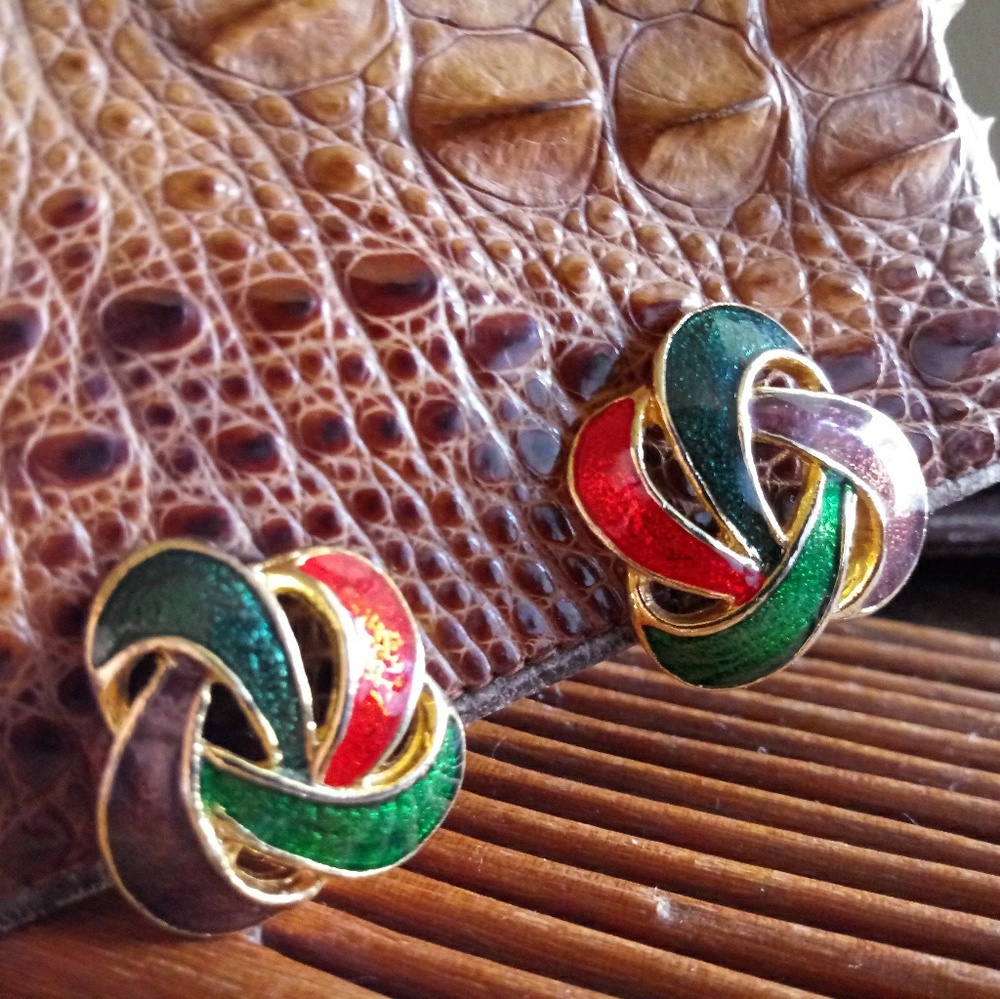 Vintage Clip on Enamel Earing's